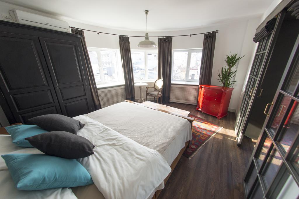 Bohemian Old Town Boutique Apartment Bucharest Luaran gambar